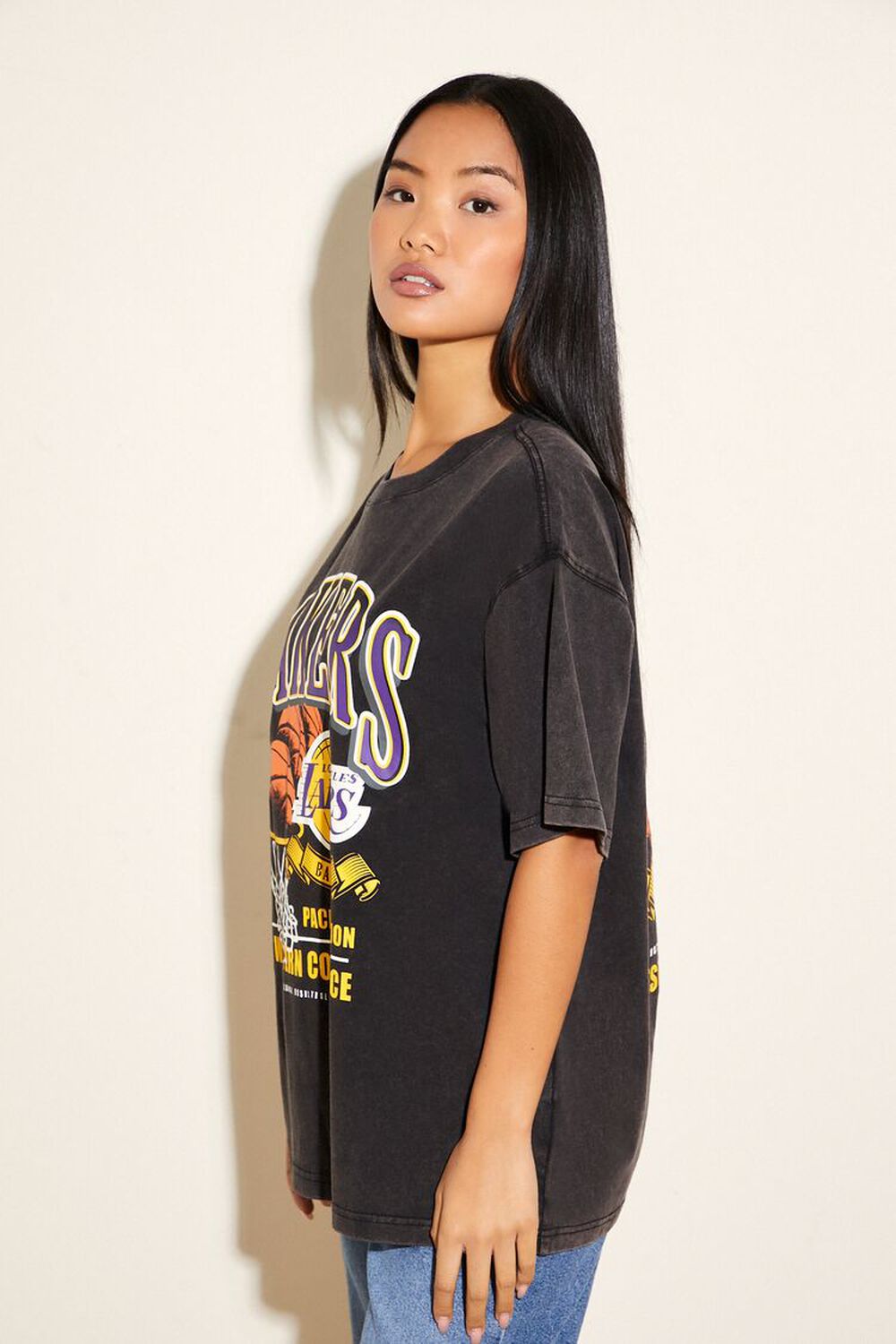 Los Angeles Lakers Graphic Tee